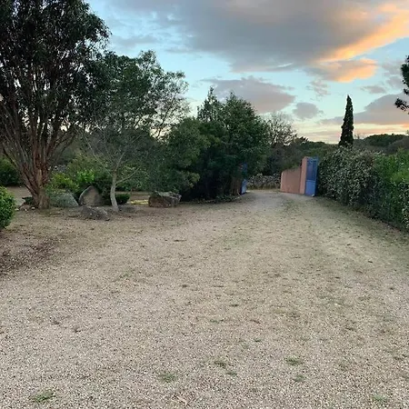 Individuelle Avec Piscine Privee Et Grand Jardin Proche Santa Giulia Βίλα