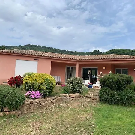 Βίλα Individuelle Avec Piscine Privee Et Grand Jardin Proche Santa Giulia
