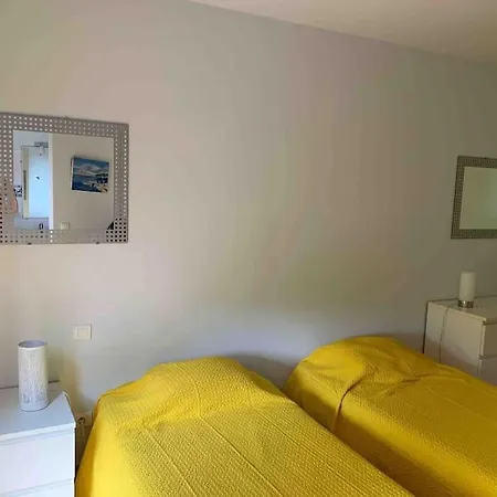 Individuelle Avec Piscine Privee Et Grand Jardin Proche Santa Giulia Vila