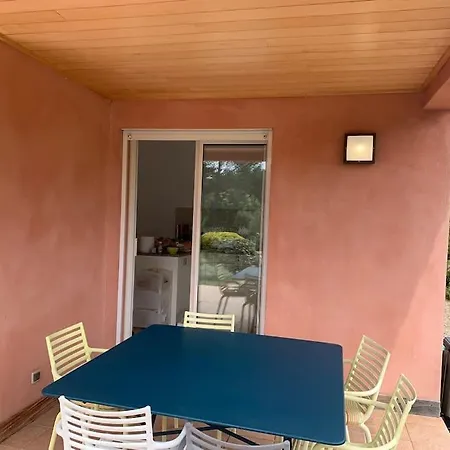 Individuelle Avec Piscine Privee Et Grand Jardin Proche Santa Giulia * Porto-Vecchio (Corsica)